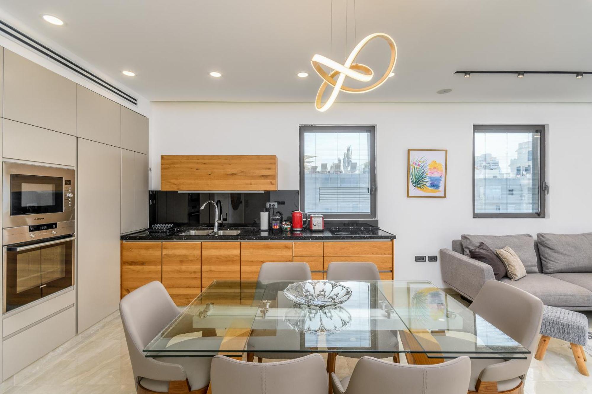 Luxury 2Bdrm Balcony & Parking Close To The Beach Tel Aviv Exterior photo