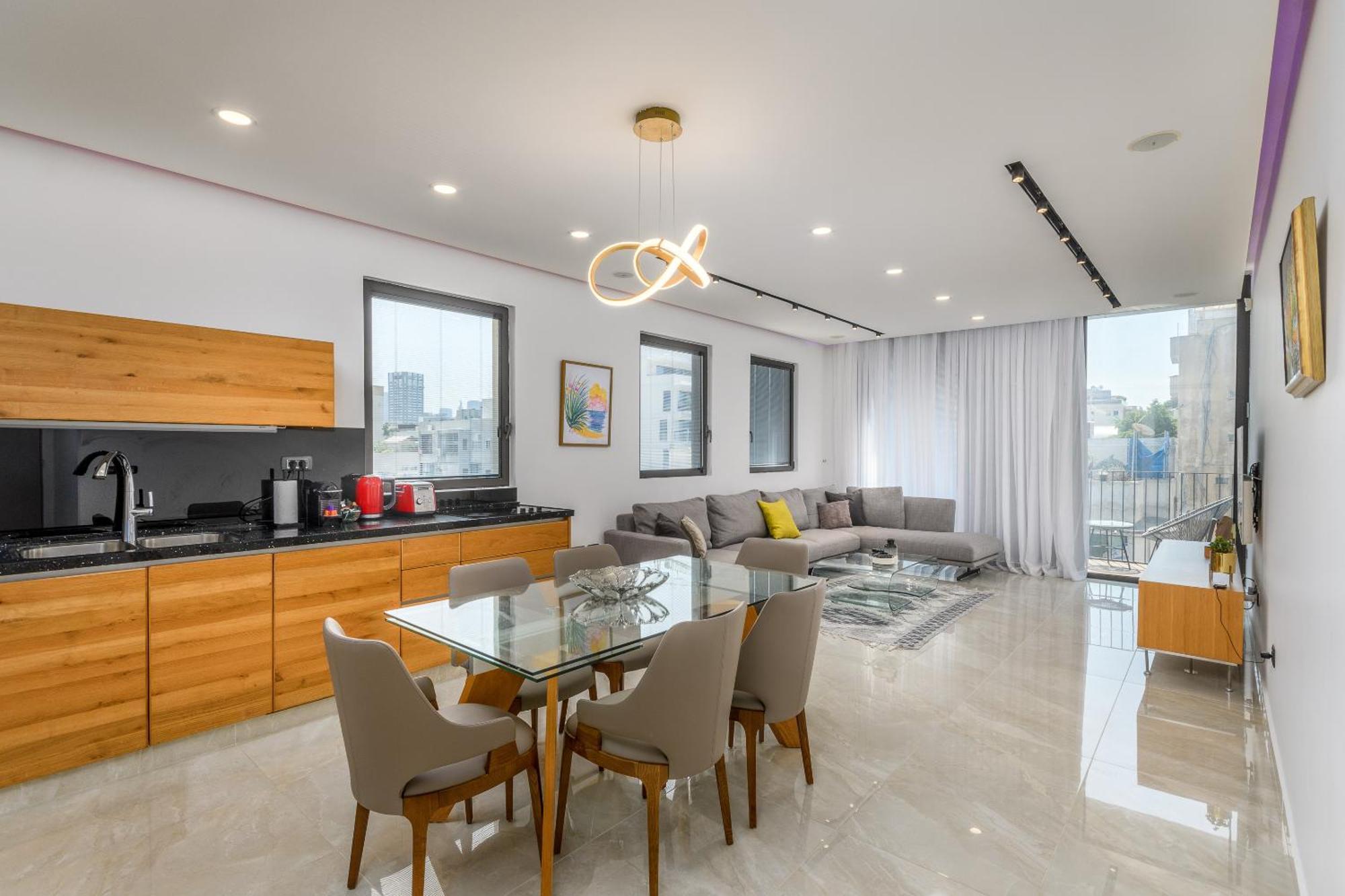 Luxury 2Bdrm Balcony & Parking Close To The Beach Tel Aviv Exterior photo